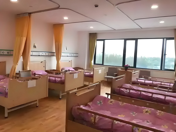 申请深户多久可以下来_黄奕女儿不读书想去韩国当练习生，颜值是硬伤 以为统模当传继式难