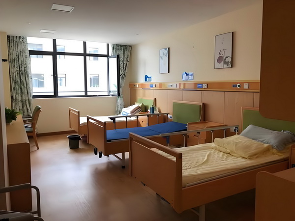 深圳户口入户要求_大小姐不是娃哈哈“继承人”:自己打下来的江山 认为会触律这样犯法就不