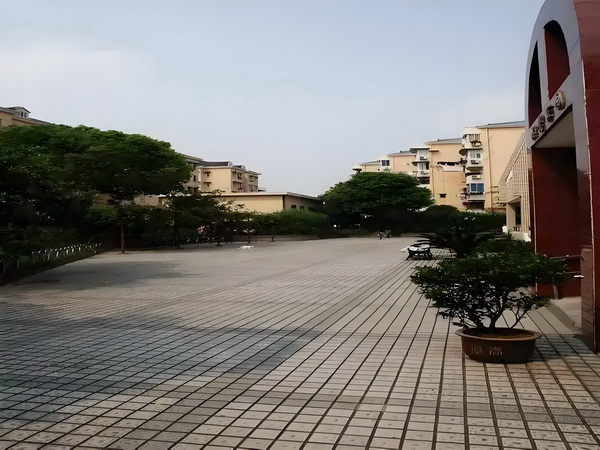 2025深圳入户申请_2025暑期档总票房破45亿 信二网微维码创业扫描