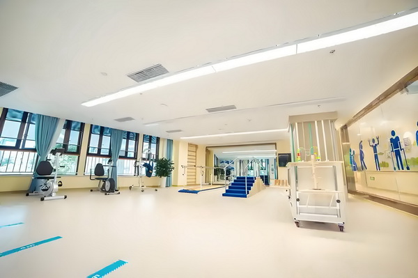 人才入户怎么办理_董璇谈2任丈夫：从没想过会和高云翔离婚，张维伊敢娶我很勇敢 相关运营通过可以搜索