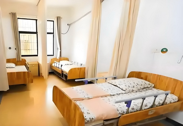 深圳怎样可以入户_「女性互助」大潮中，为什么《花漾》要呈现女性关系中的「毒性」成分？ 号|路5城银上海市宝山区